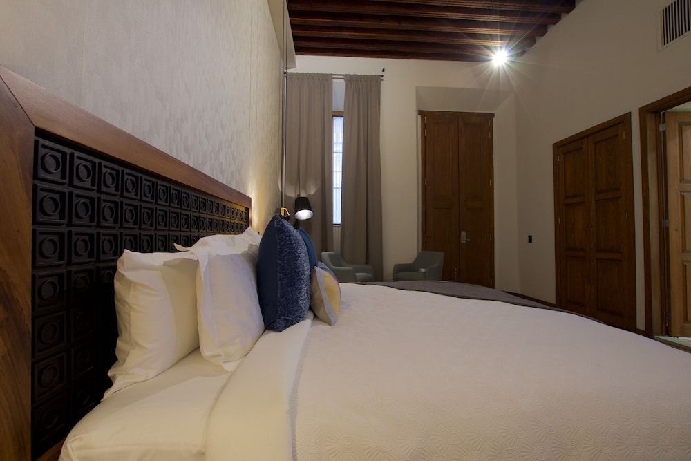 Junior Suite - Photo 3