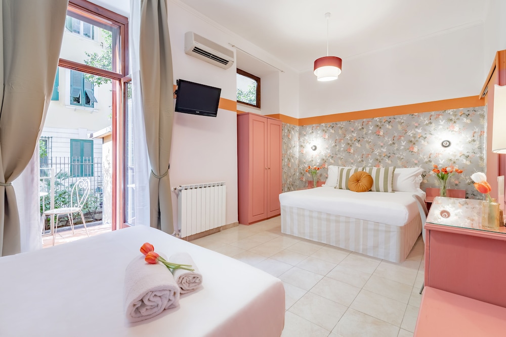 Deluxe Quadruple Room with Garden photo 1