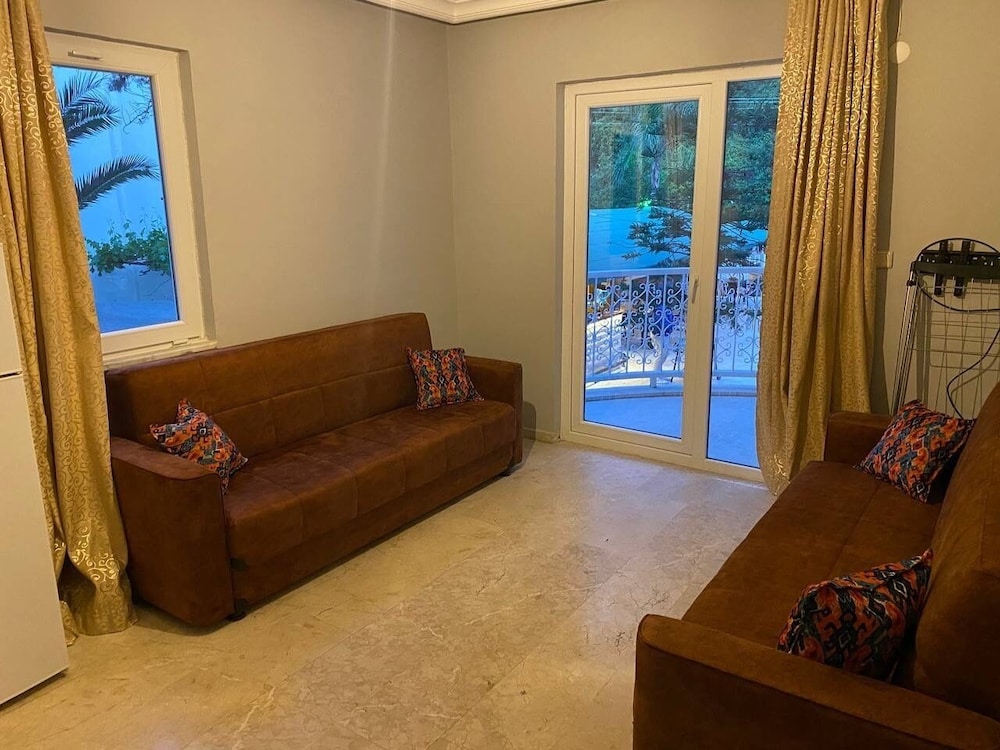 Family Apartment, Pool View