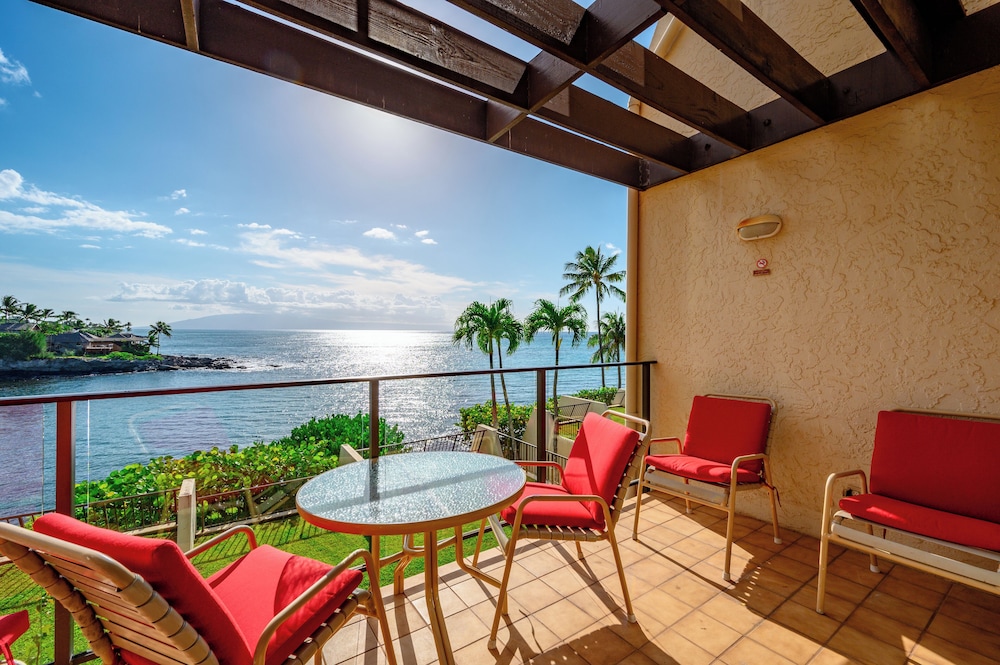 Condo, Lanai (NAP-C18) photo 3
