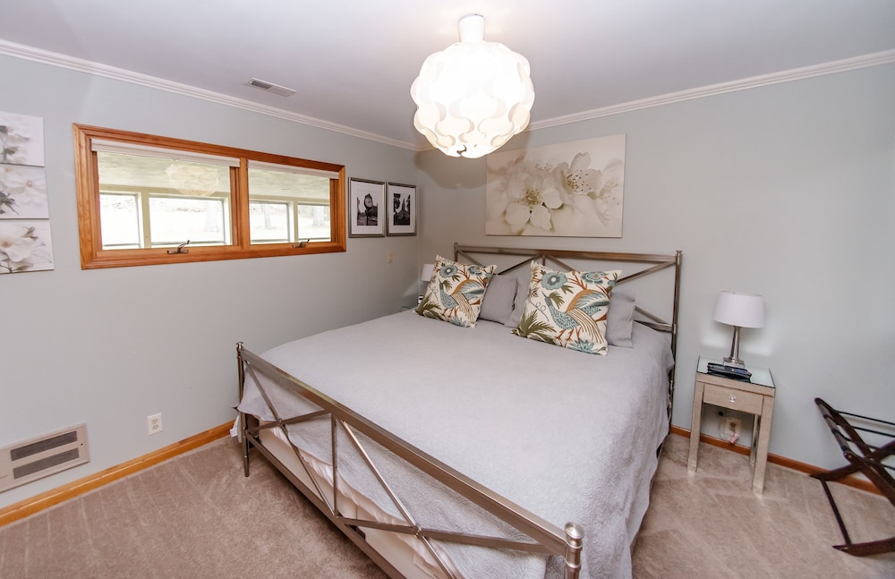 Superior House, Private Bathroom, Park View (The Guest House) photo 1
