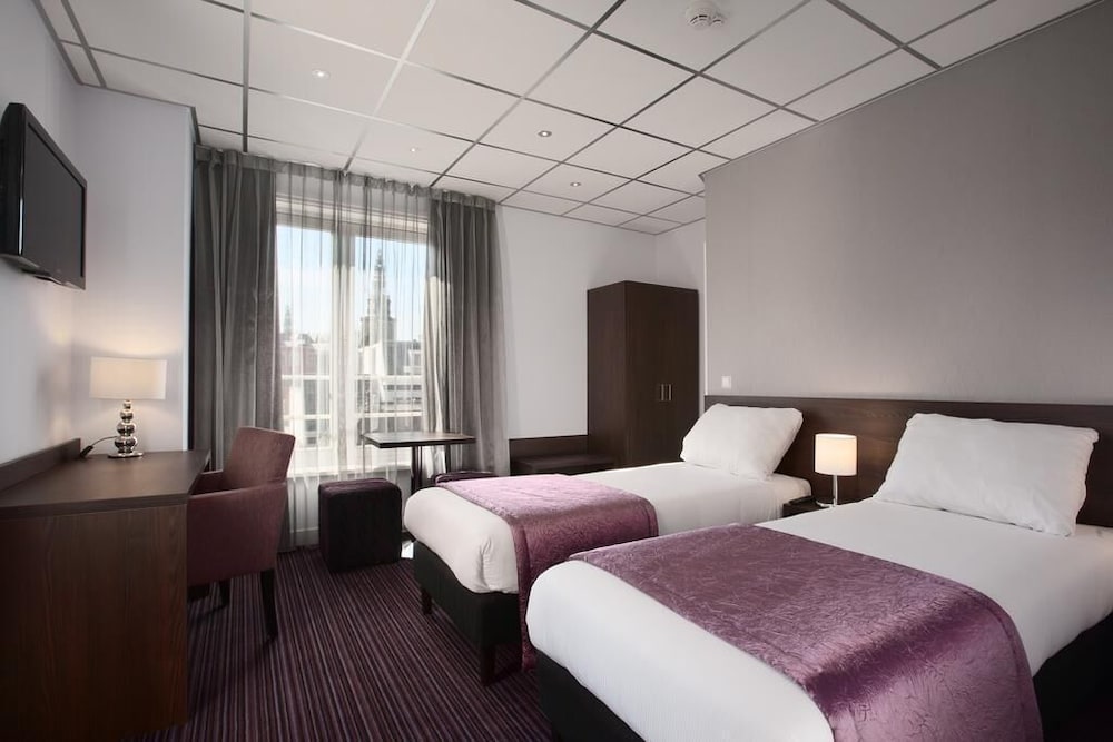 Standard Room, 2 Twin Beds photo 1