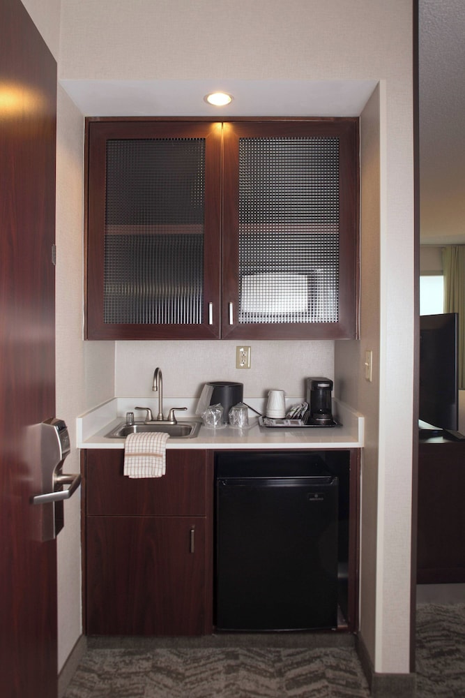 Suite, Multiple Beds - Photo 7