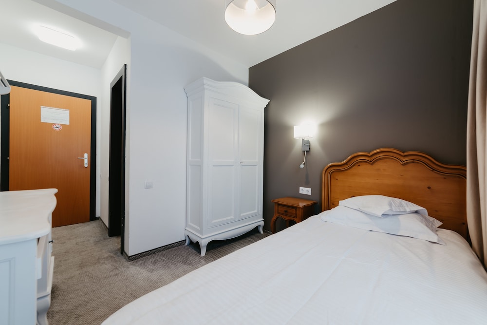 Single Room photo 2