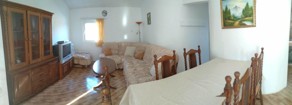 Family Apartment, 4 Bedrooms, Lanai, Sea View photo 1
