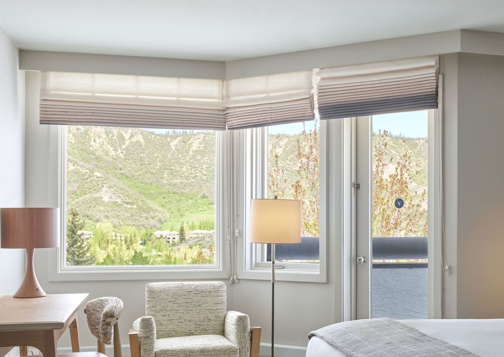 Room, 1 King Bed, Mountain View (Slope Side) - Photo 6