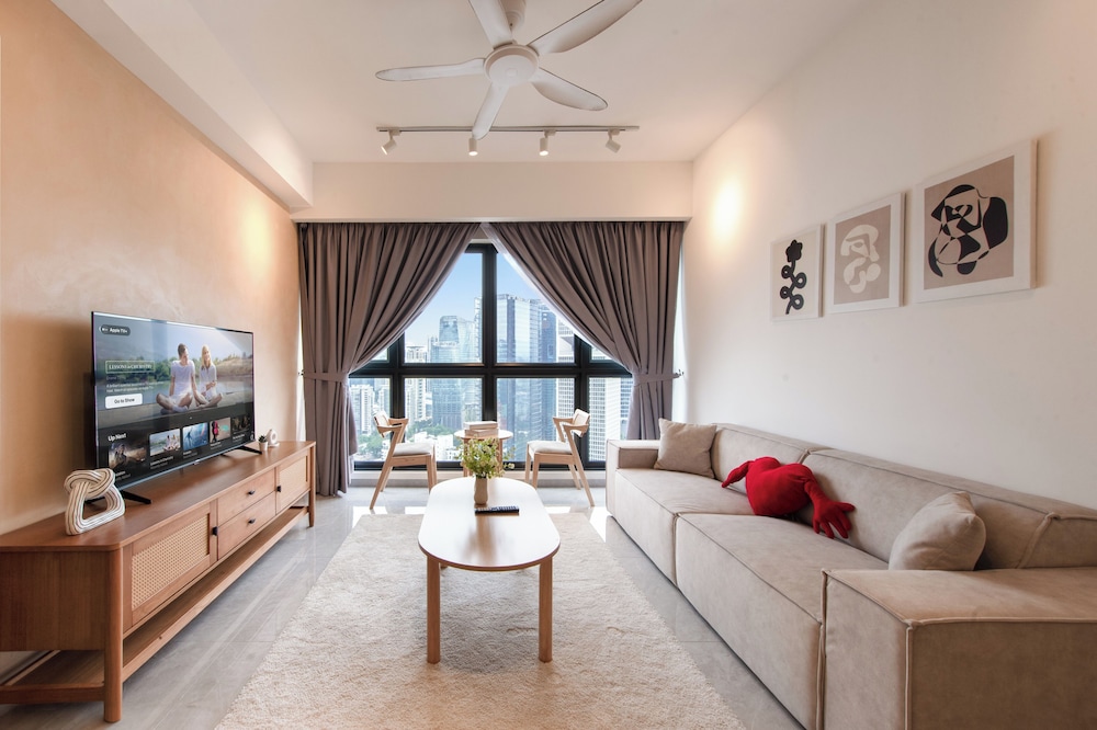 Deluxe Apartment, 2 Bedrooms, Kitchen, City View