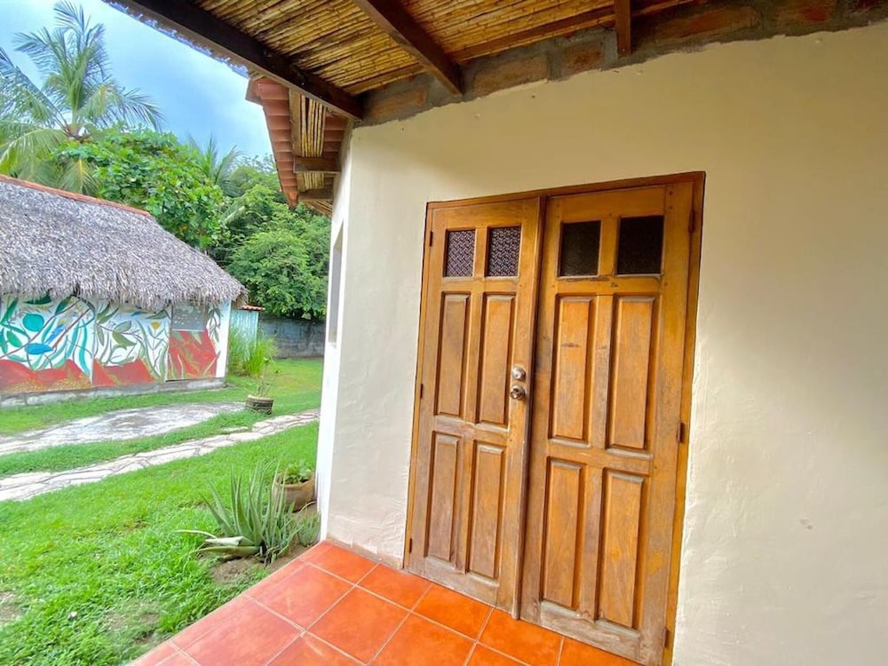 Room, 1 Bedroom, Garden View photo 2