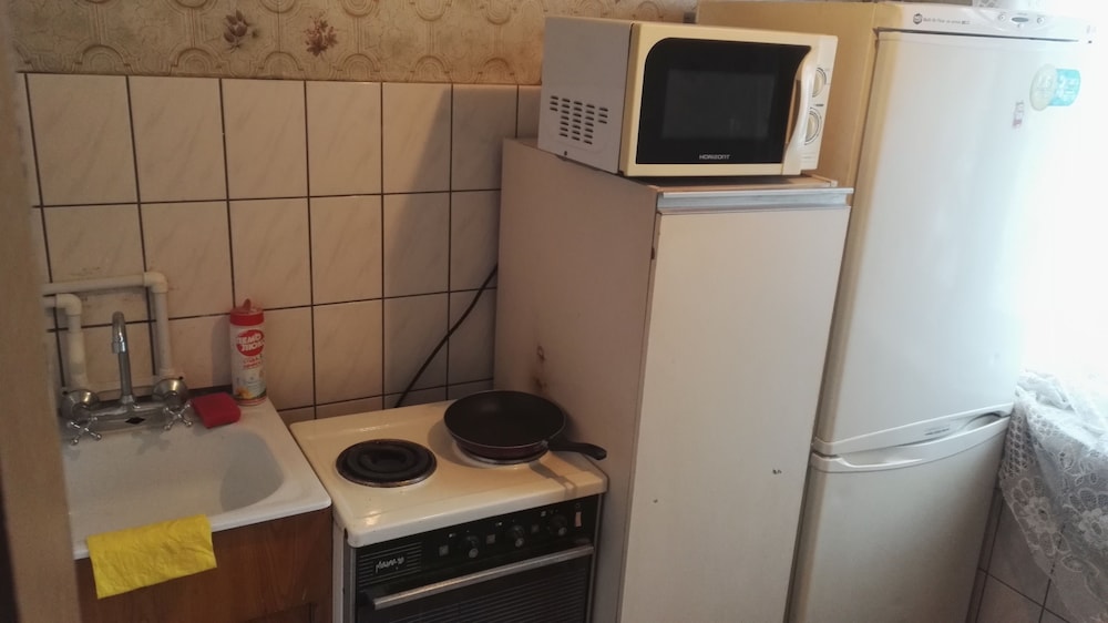 Economy Apartment (Tolstogo 1-46) photo 3