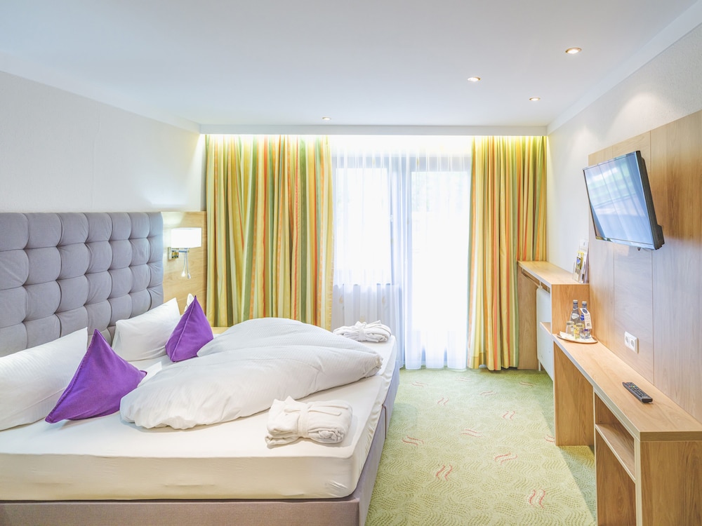 Basic Double Room