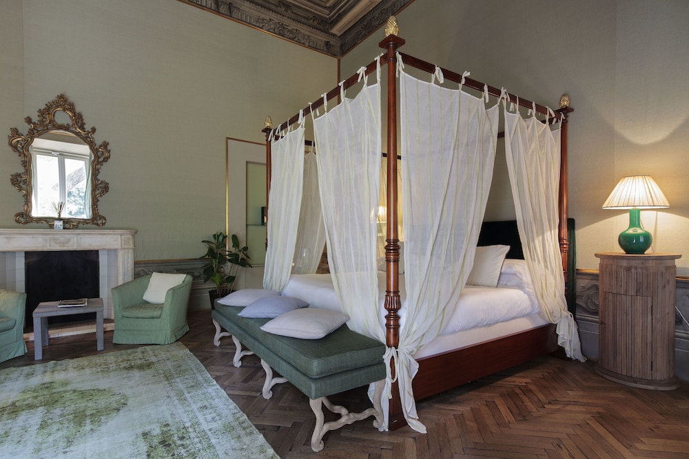Suite, Garden View photo 2