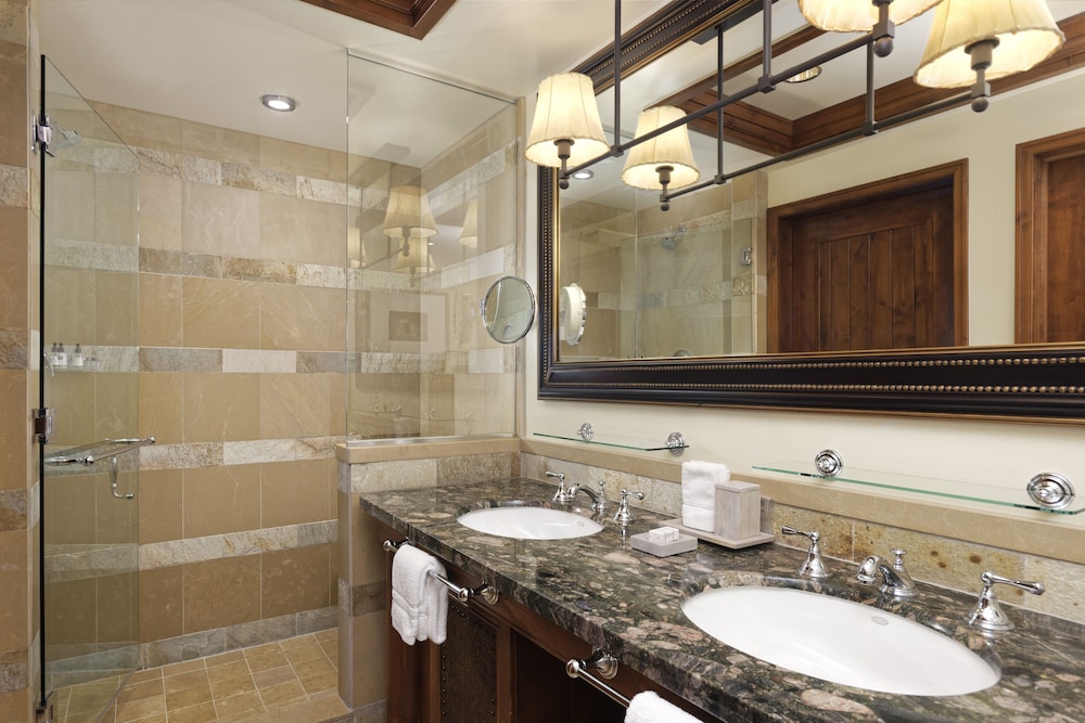 Room, 3 Bedrooms, Non Smoking, Valley View (Residence Valley View 2 King 2 Double) - Photo 4