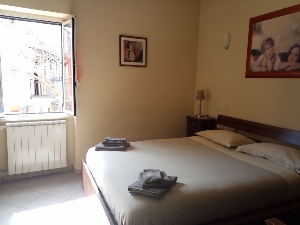 Comfort Apartment, 3 Bedrooms, Terrace photo 1