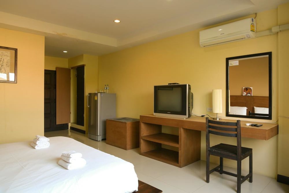 Standard Twin Room photo 2