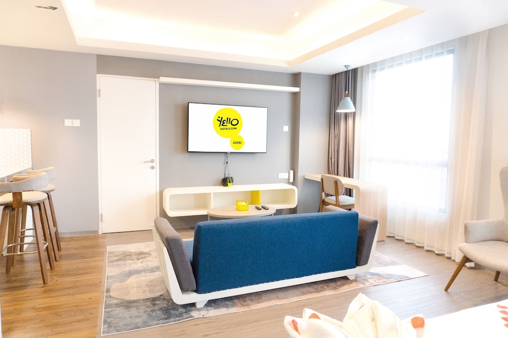 Suite (YELLO) - Photo 4