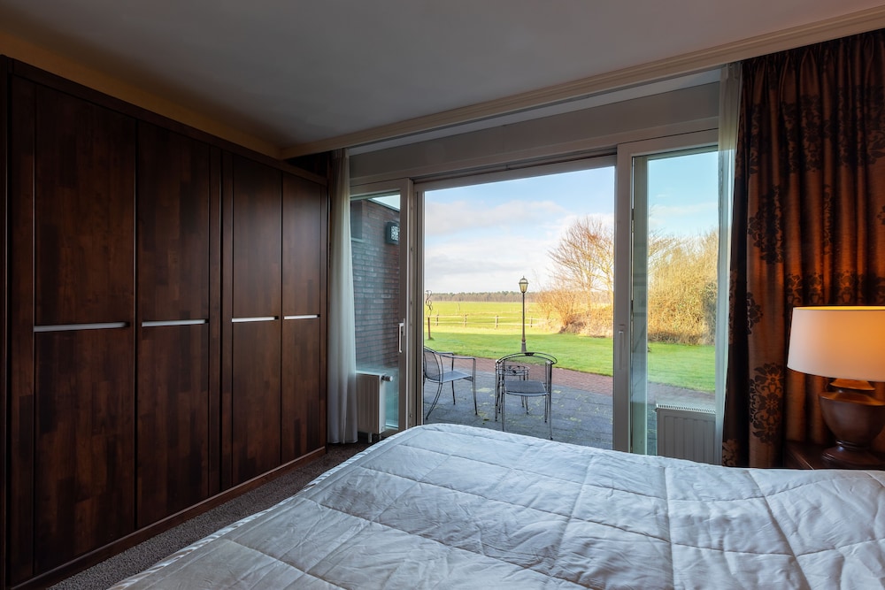 Deluxe Double Room, Accessible, Patio photo 2