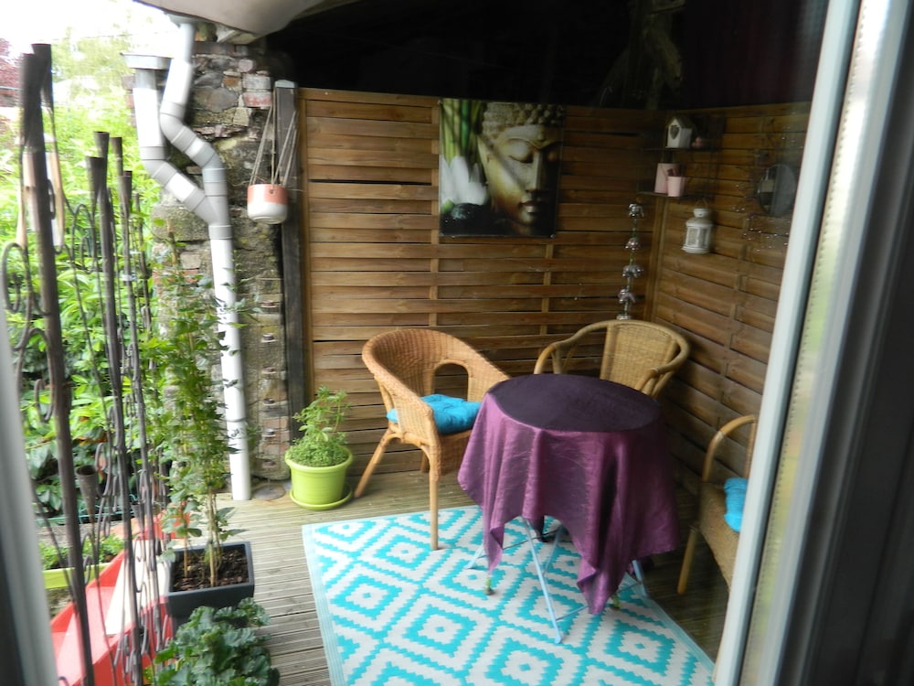 Double Room, Terrace (Prune) - Photo 4