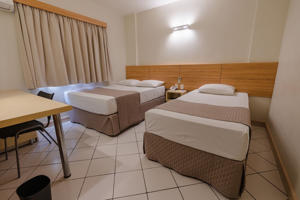 Deluxe Triple Room photo 2