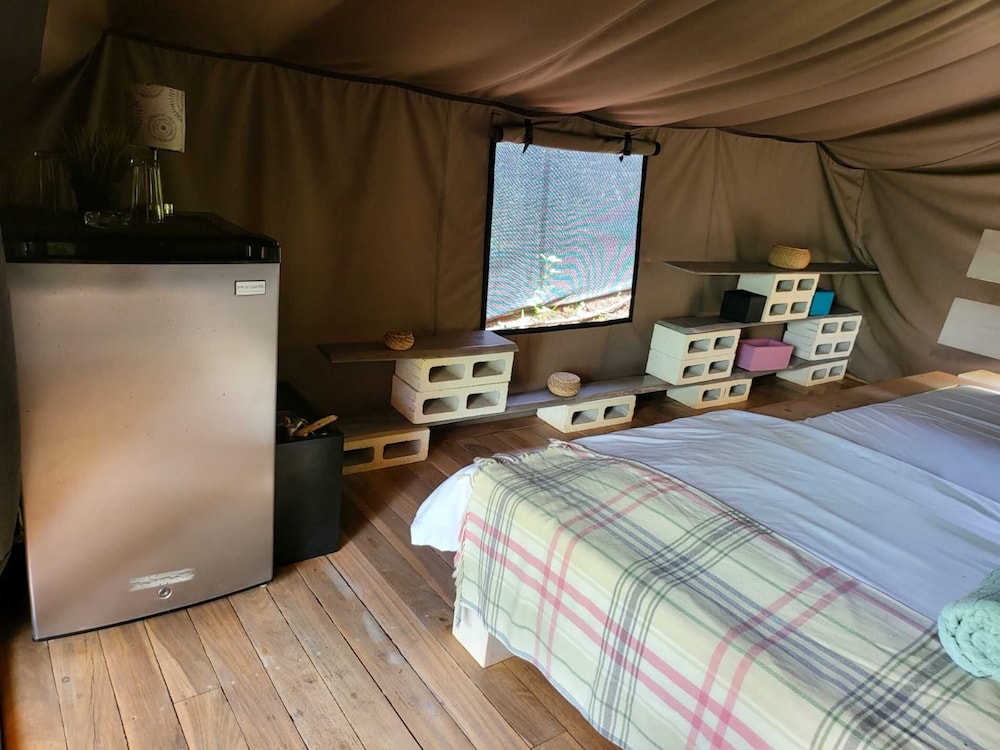 Romantic Tent, 1 Queen Bed, Valley View photo 2