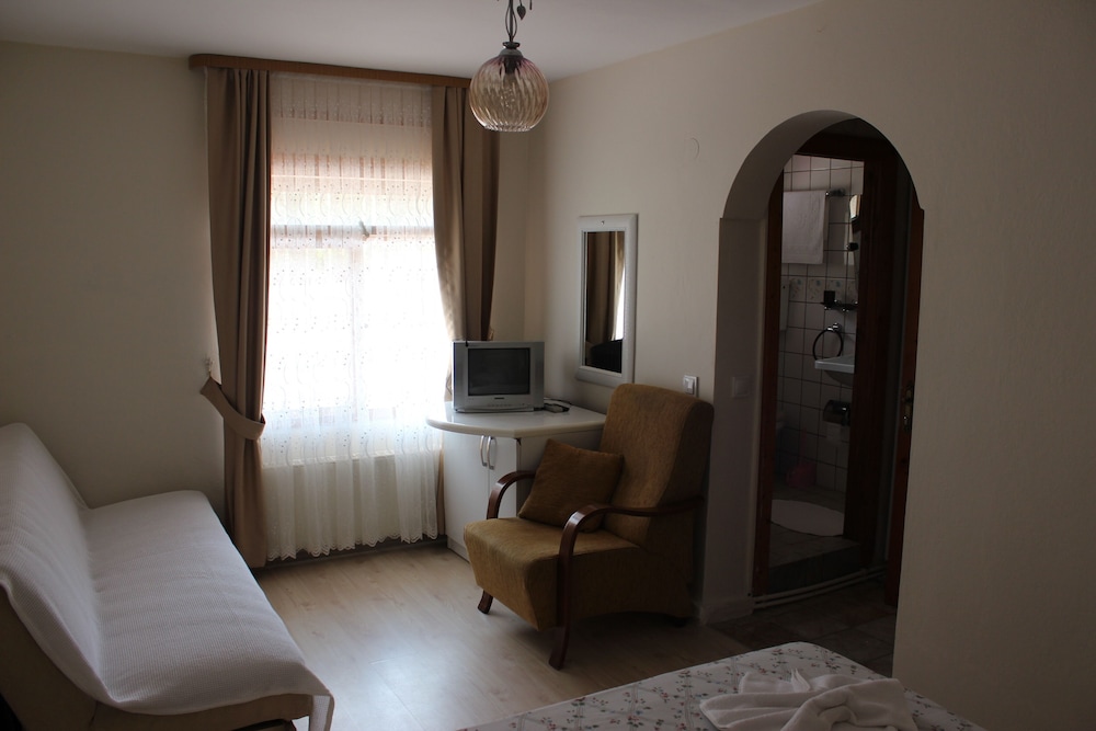 Triple Room photo 3