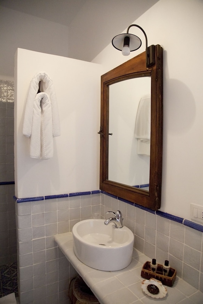 Classic Triple Room photo 3