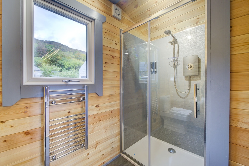 Luxury Beach Pod - Photo 22
