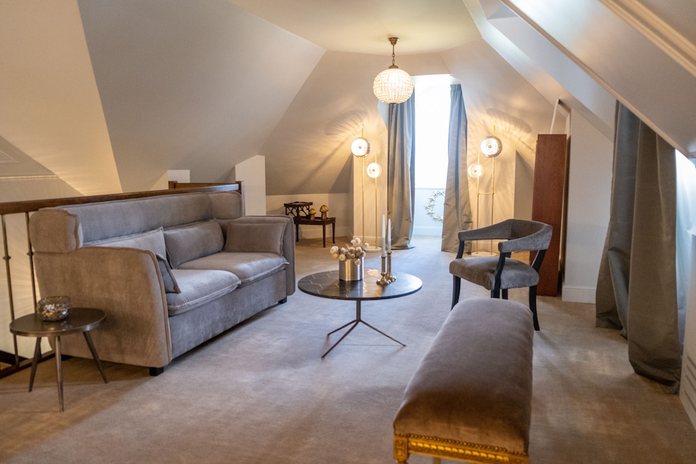 Deluxe Suite, 1 Double Bed with Sofa bed, Terrace (Duplex, 1 double bed, Terrace 25sqm) - Photo 6