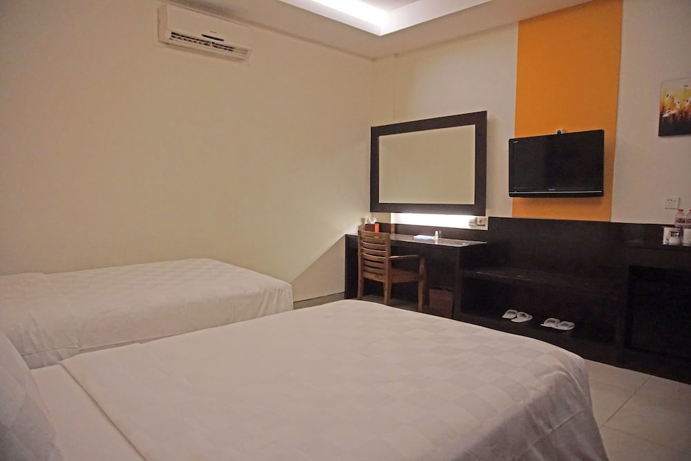 Superior Room, 2 Twin Beds, Non Smoking photo 2