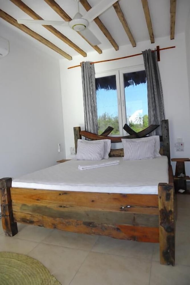 Deluxe Double Room, Ocean View photo 1