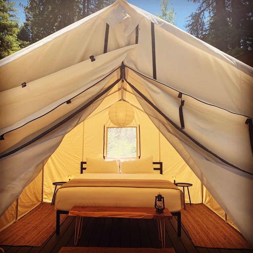 Signature Tent