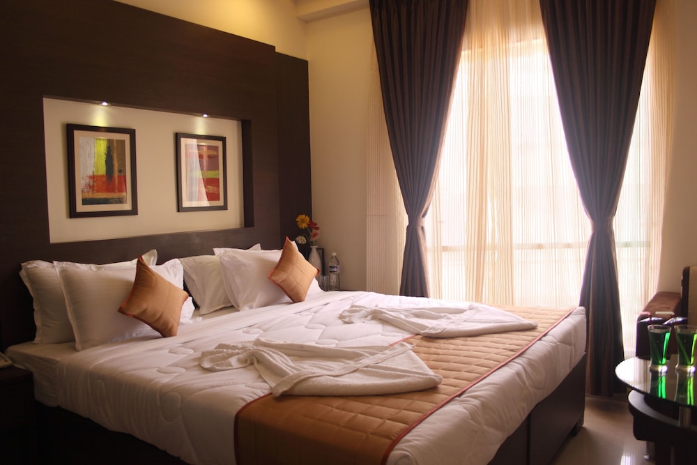 Deluxe Double Or Twin Room photo 3