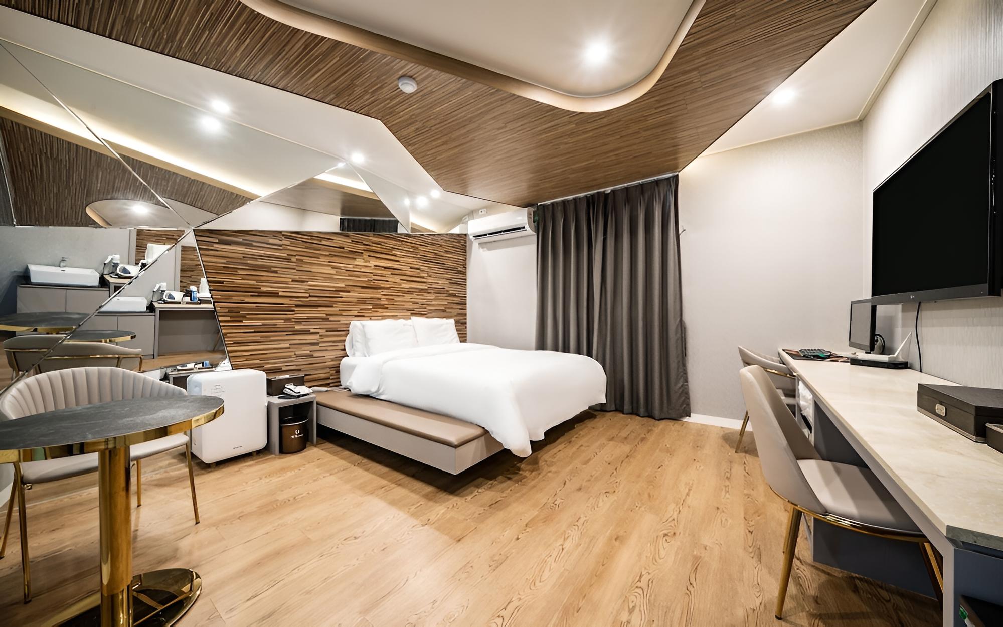Room (Deal deluxe (free Netflix breakfast 1) - Photo 21