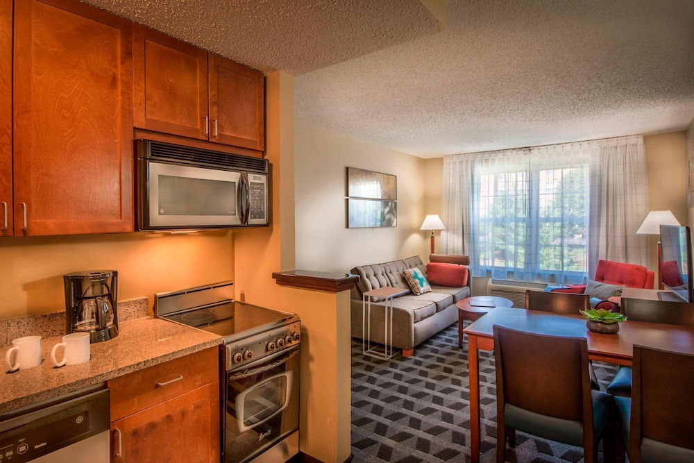 Suite, 2 Bedrooms photo 1