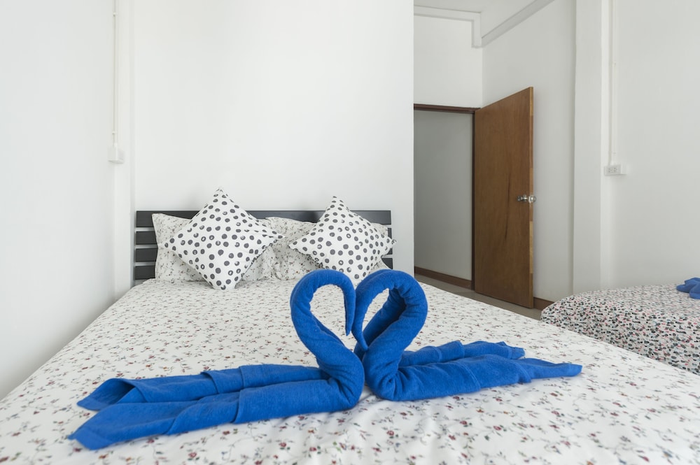 4 Bedrooms Villa photo 1