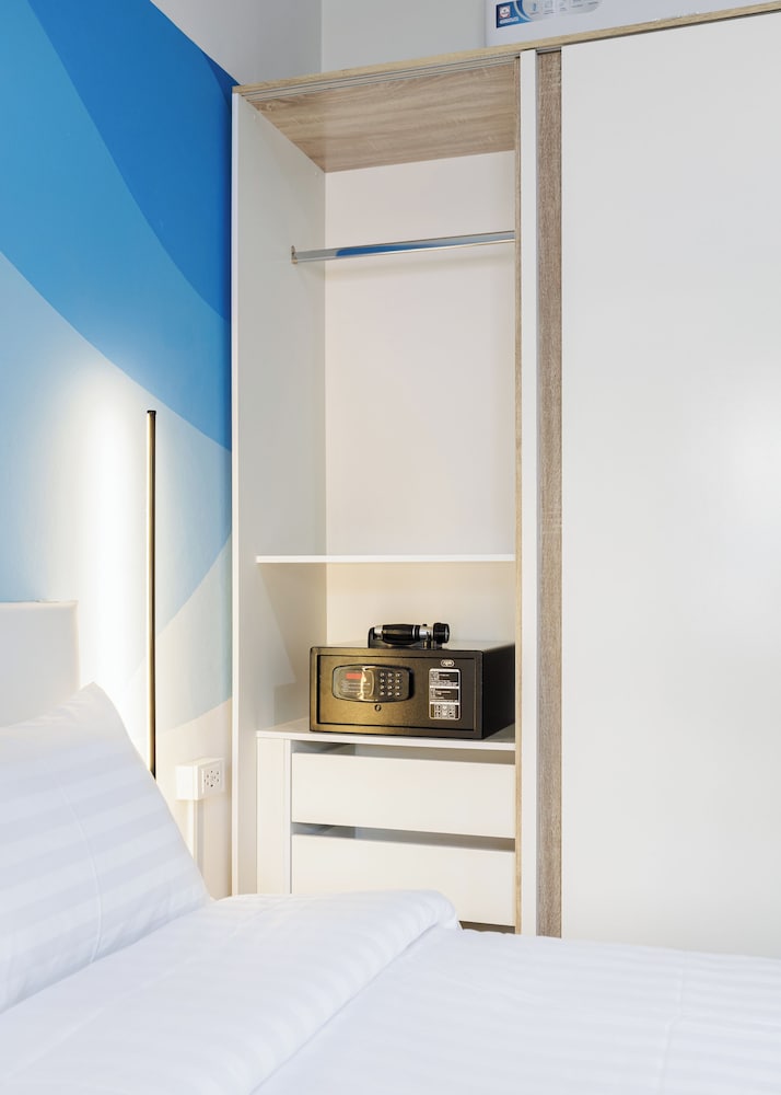 Superior Twin Room - Photo 6