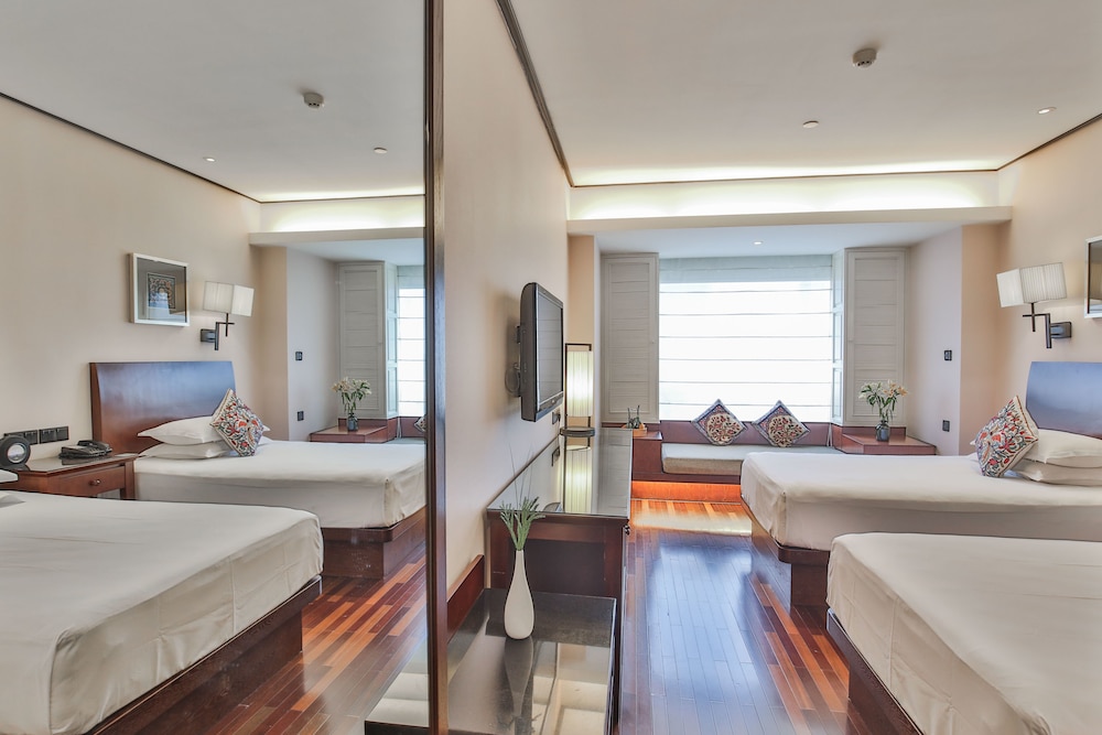 Deluxe Twin Room photo 2