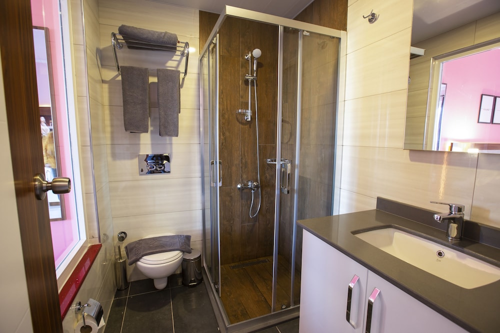Deluxe Room, Non Smoking photo 3