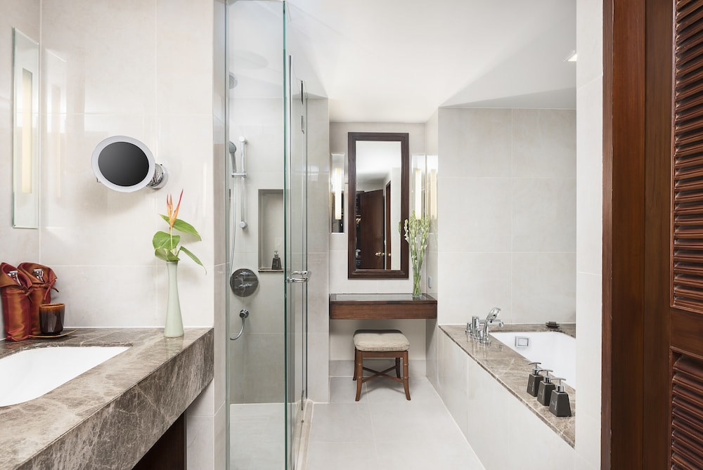 Junior Suite thumbnail 5