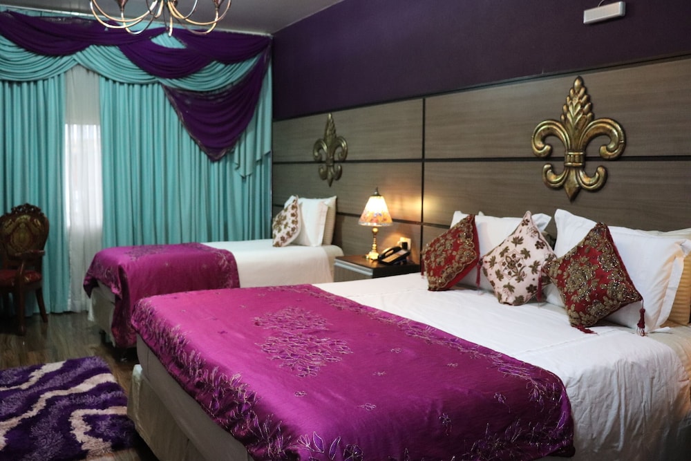 Suite (3 people)