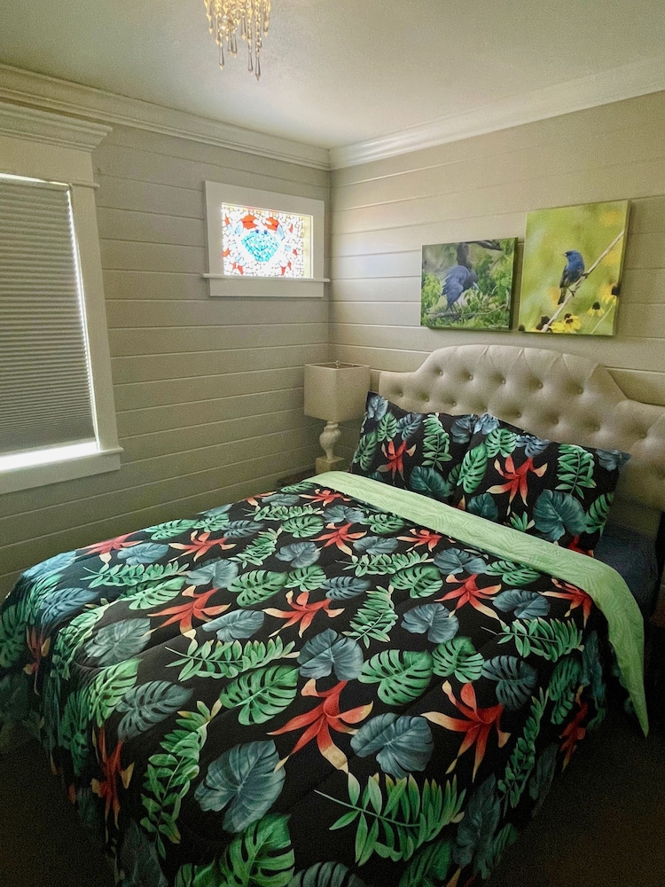 Grand Suite, 4 Bedrooms, 2 Bathrooms, Oceanfront photo 3