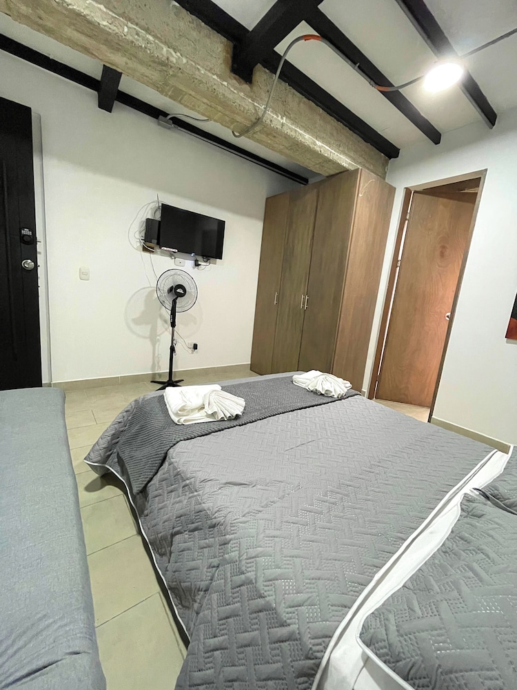 Basic Double Room photo 2
