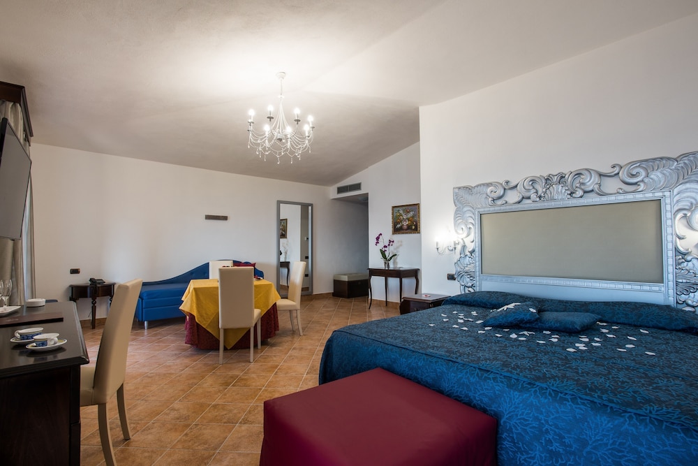 Presidential Suite