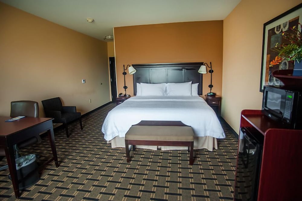 One king bed non smoking photo 3