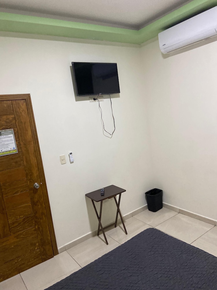 Comfort Room photo 3