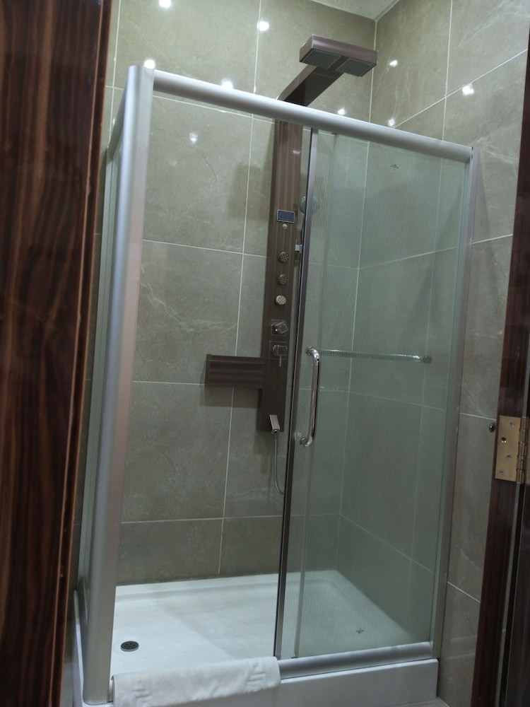 Superior Room - Photo 13