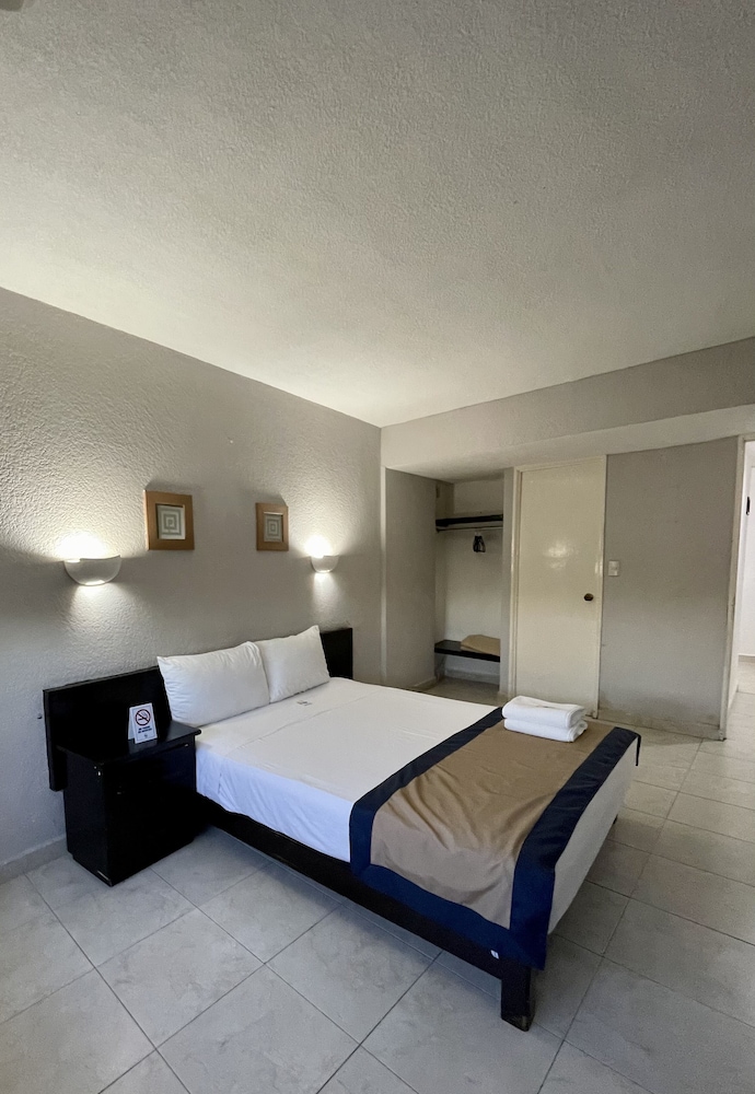 Standard Room photo 3