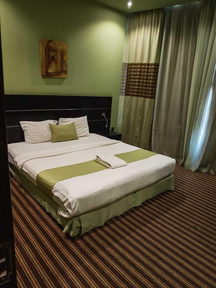 Standard Double Room, City View photo 3