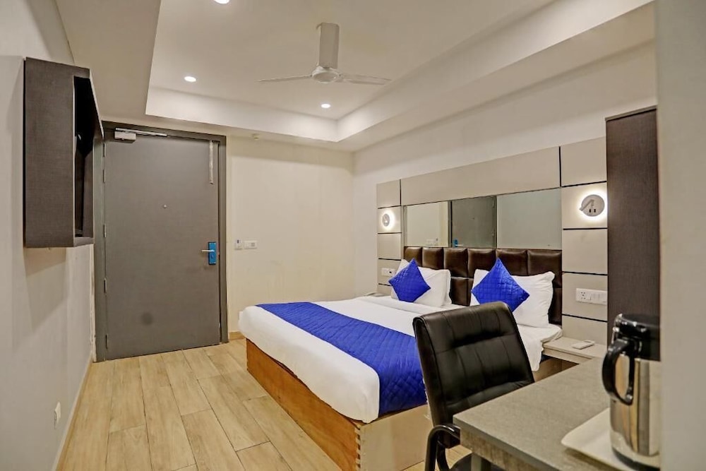 Standard Double Room - Photo 5
