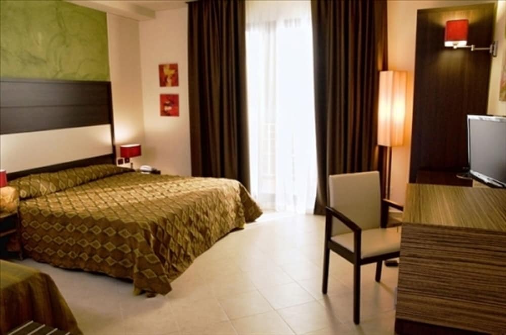 Triple Room photo 3