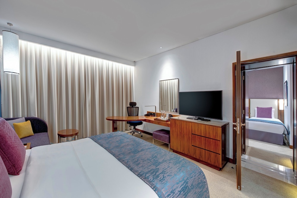 Premium Room, 2 Twin Beds, Accessible, Mountain View (Club Lounge Access) photo 1